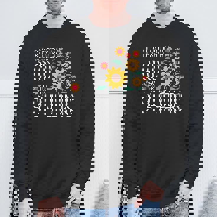 94歳の神に祝福され 可愛いひまわり 94歳の誕生日 長袖tシャツ スウェットシャツ 高齢者への贈り物