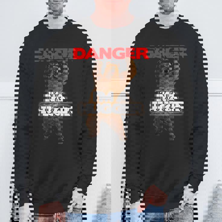 Danger I'm A Big Hugger 面白い危険な熊のハギング スウェットシャツ 高齢者への贈り物