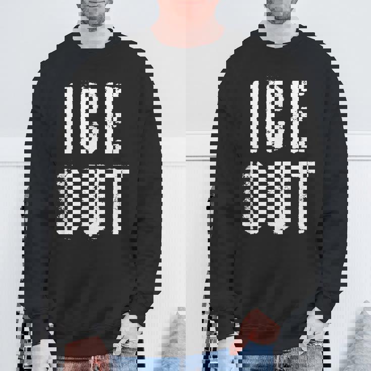 Ice Out スウェットシャツ 高齢者への贈り物