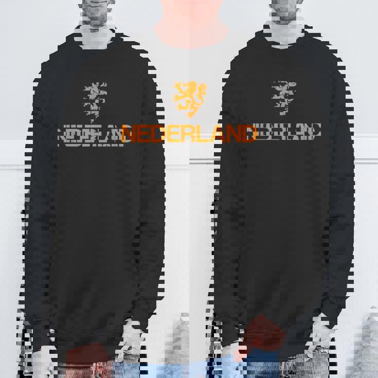 オランダエンブレムライオンオランダ スウェットシャツ 高齢者への贈り物