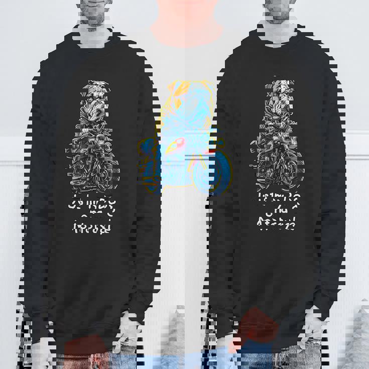 クリスマスのバイクに乗るかわいいイングリッシュブルドッグ。 スウェットシャツ 高齢者への贈り物