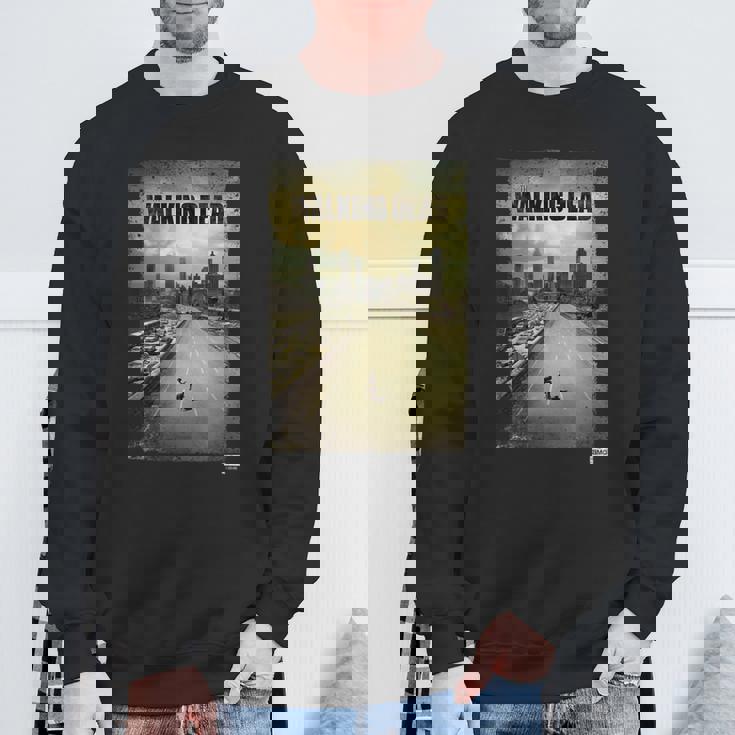 シーズン1 キーアート スウェットシャツ 高齢者への贈り物