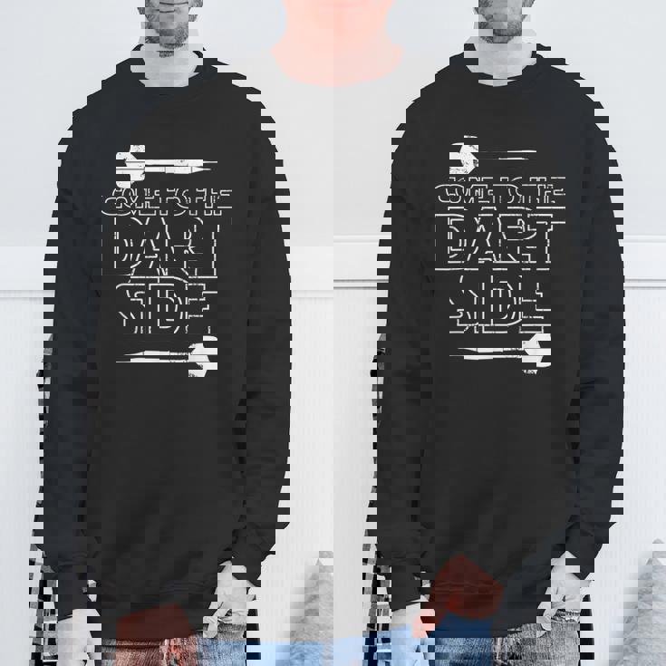 メンズ ダーツボード ダーツボード 面白いことわざダーツスポーツ スウェットシャツ 高齢者への贈り物