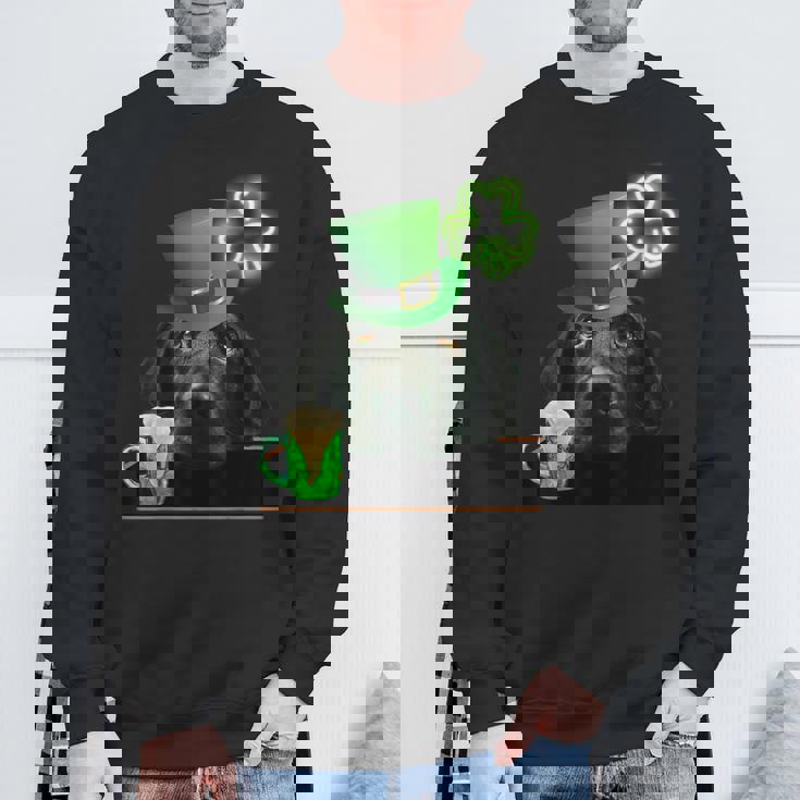 ブラックラボシャツ シャムロック アイリッシュドッグ 絵 聖パトリックス スウェットシャツ 高齢者への贈り物