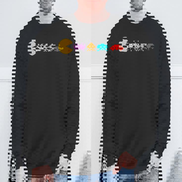 レトロヴィンテージ80年代アーケードゲームインベーダーマッシュアップ スウェットシャツ 高齢者への贈り物