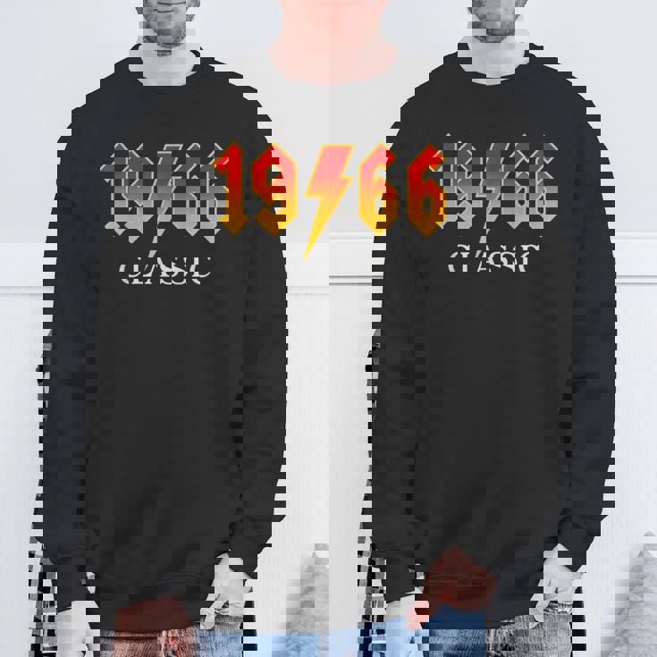 ヴィンテージ 1966 クラシック 60歳 60歳 誕生日 ロックレジェンド スウェットシャツ 高齢者への贈り物