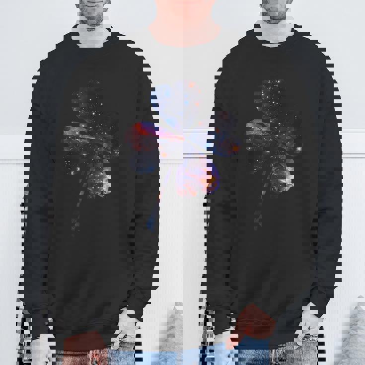 四つ葉のクローバーのシルエット 宇宙 美的 ギャラクシー スウェットシャツ 高齢者への贈り物