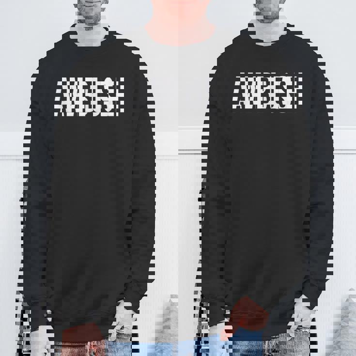 待ち伏せ スウェットシャツ 高齢者への贈り物