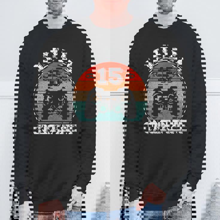 結婚15周年記念 15年目の結婚記念日 結婚15年目 Level 15 Complete スウェットシャツ 高齢者への贈り物