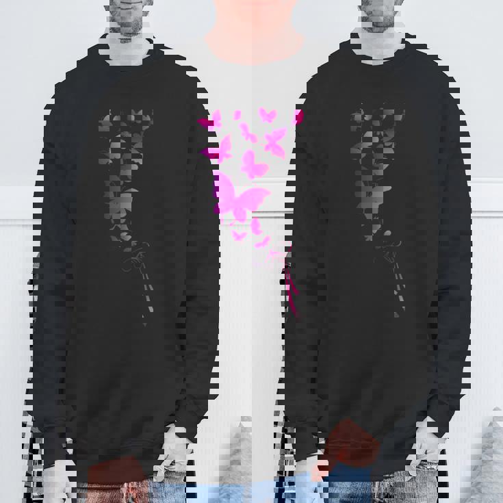 蝶の美しさをお楽しみください。グラフィッククールなデザイン。 スウェットシャツ 高齢者への贈り物