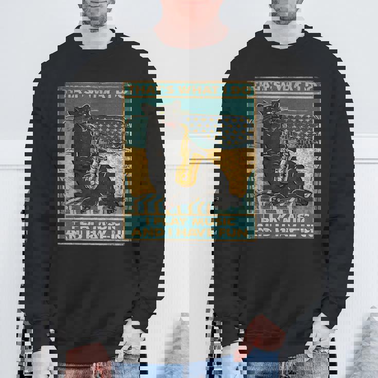 面白い レトロ 猫 演奏 サックス ヴィンテージ 音楽 スウェットシャツ 高齢者への贈り物