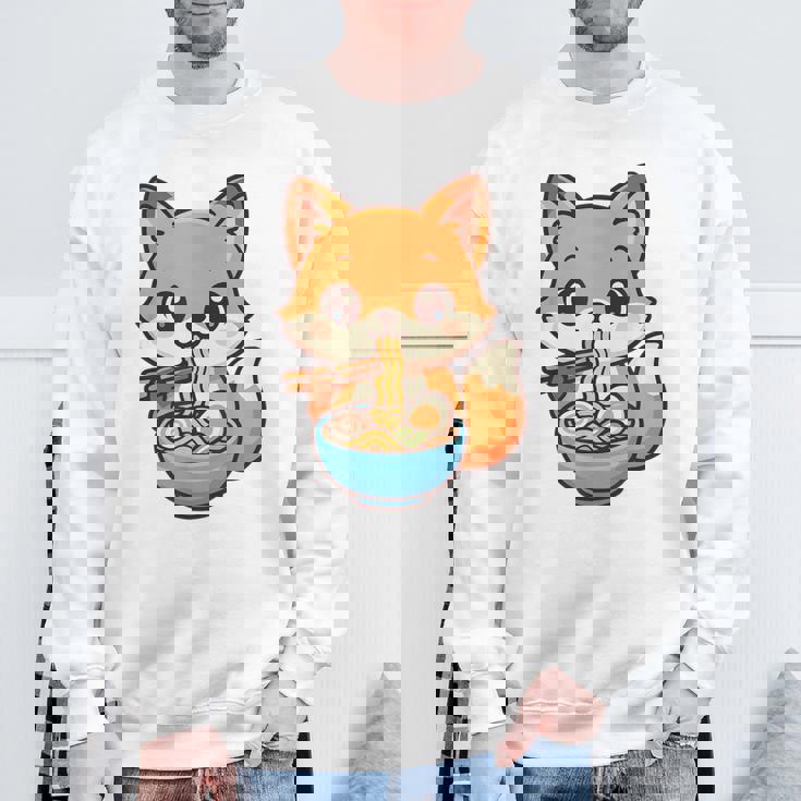 かわいいキツネを食べるラーメンかわいい動物アート スウェットシャツ 高齢者への贈り物