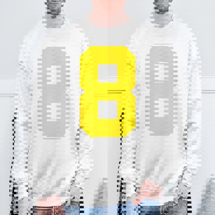 イエローナンバー8 背面 スポーツチームジャージ番号 スウェットシャツ 高齢者への贈り物