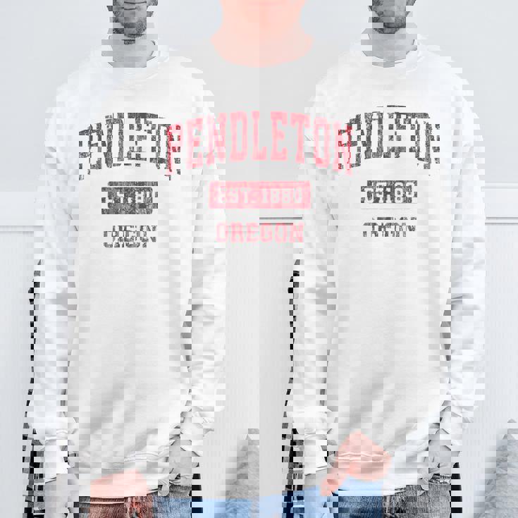 オレゴン州ペンドルトンビンテージスポーツデザインレッドデザイン スウェットシャツ 高齢者への贈り物