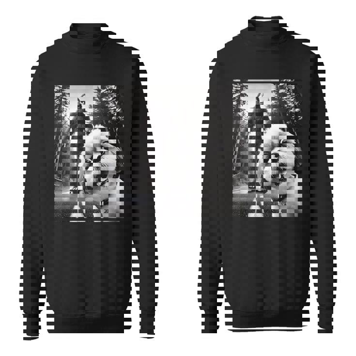 シーズーとビッグフットの森の冒険 スウェットシャツ