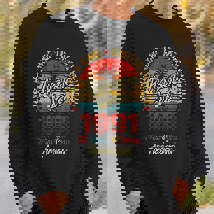 32 誕生日デコレーション メンズ レディース 1991 Bday 32Th Birthday スウェットシャツ 彼への贈り物