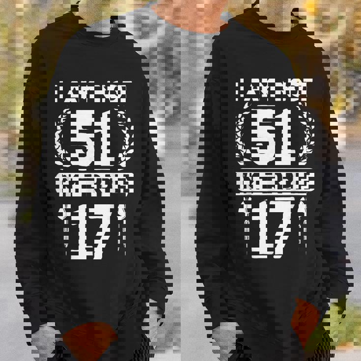 51歳の誕生日 ダーツプレイヤー おもしろダーツ スウェットシャツ 彼への贈り物