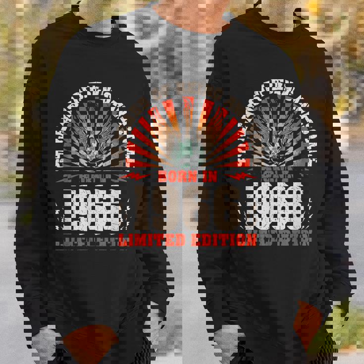 60歳の誕生日 60歳のギタリスト ギター愛好家 1966年生まれ スウェットシャツ 彼への贈り物