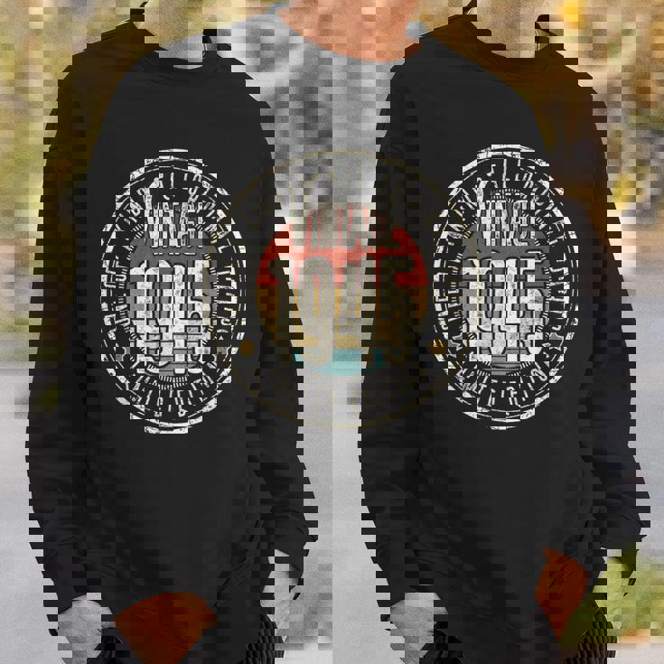 81歳 ヴィンテージ 1945年限定版 81歳の誕生日 スウェットシャツ 彼への贈り物