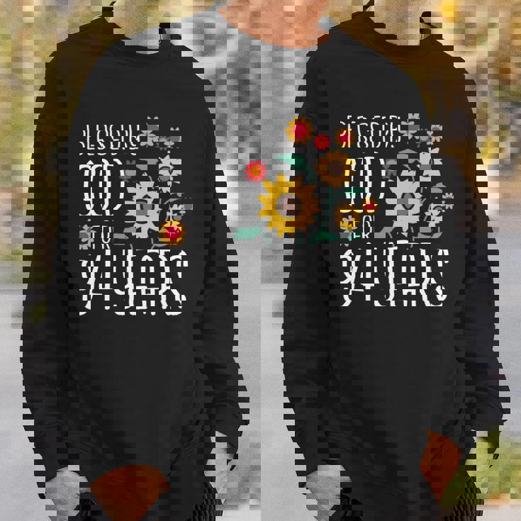 94歳の神に祝福され 可愛いひまわり 94歳の誕生日 長袖tシャツ スウェットシャツ 彼への贈り物