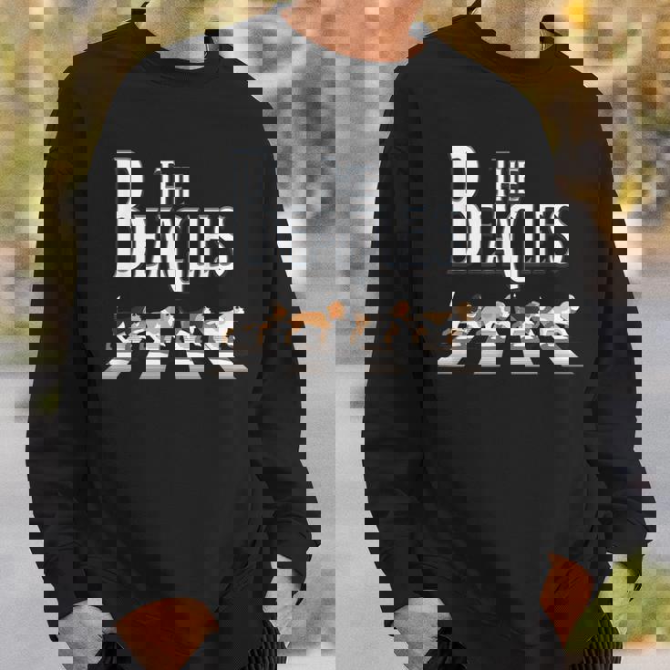 The Beagles ビーグル犬の飼い主、ビーグル犬の恋人、犬の恋人への贈り物 スウェットシャツ 彼への贈り物