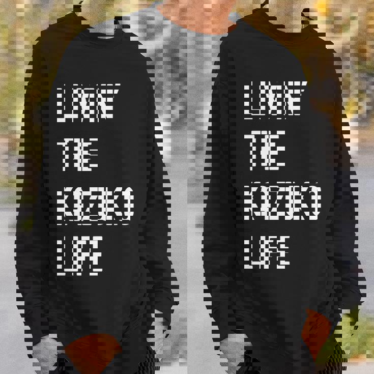 Kazuko の人生を生きている Kazuko 長袖tシャツ スウェットシャツ 彼への贈り物