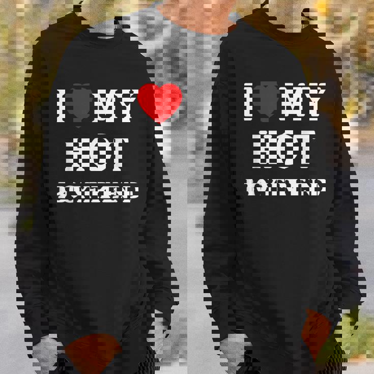I Love My Hot Boyfriend シャツ マッチング I Heart My Boyfriend スウェットシャツ 彼への贈り物