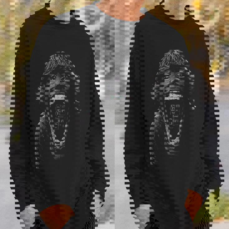 Scp 67Ixeven 6 7 Meme 6 7 スウェットシャツ 彼への贈り物