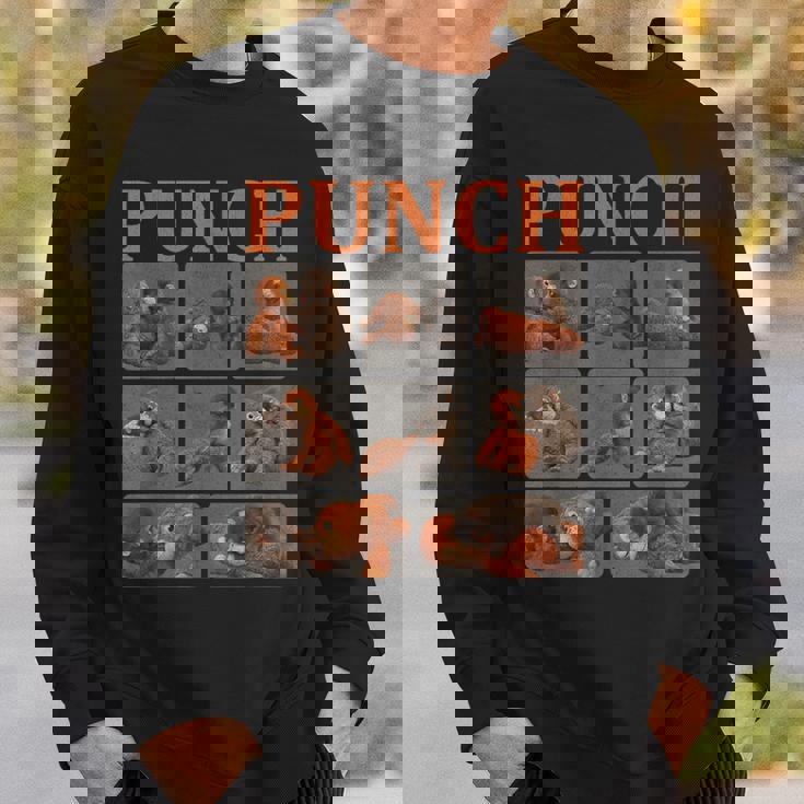 かっこいいパンチかわいい猿 スウェットシャツ 彼への贈り物