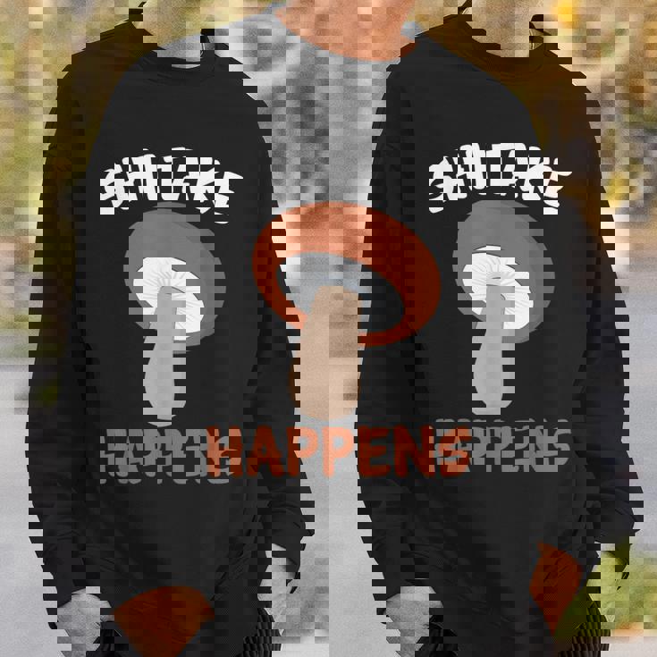 しいたけが起こる 菌類マッシュルーム スウェットシャツ 彼への贈り物