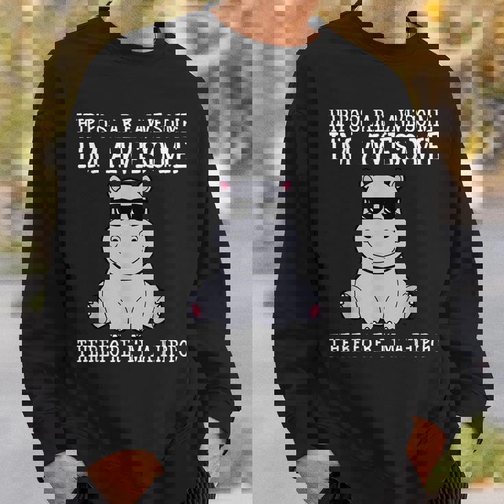 カバはすごいだから私はカバの面白いカバだ スウェットシャツ 彼への贈り物