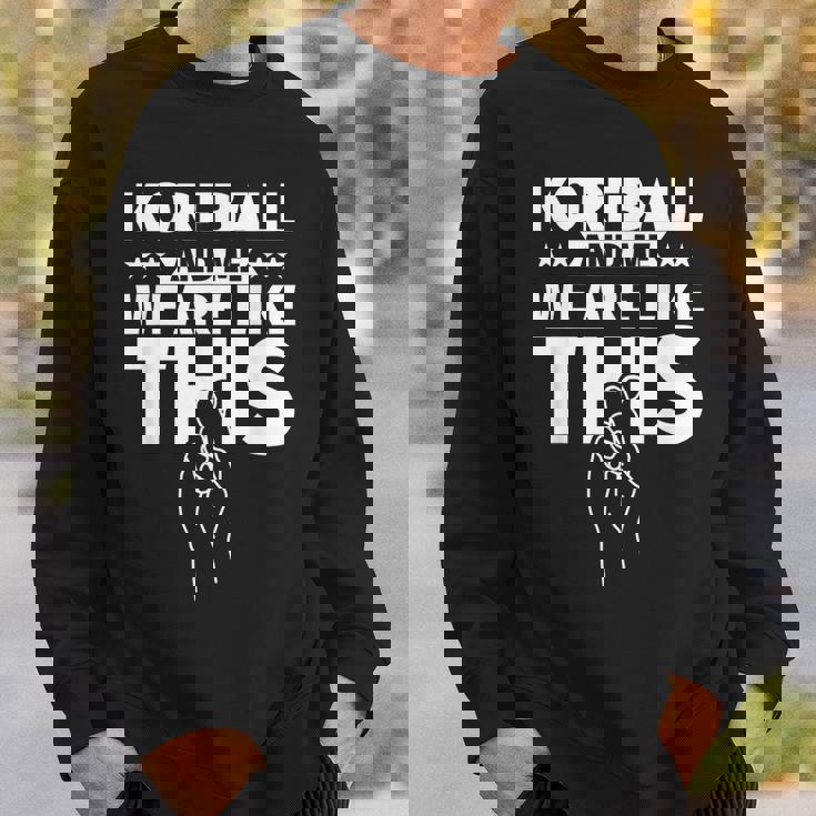 コーフボールと私、こんな感じです スウェットシャツ 彼への贈り物