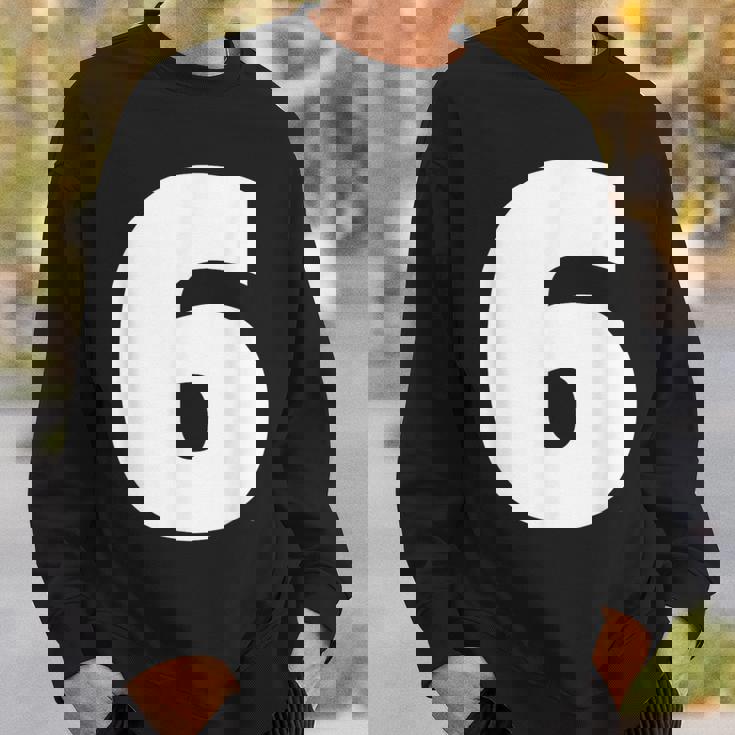 タイポグラフィ 太字表示 6番 数字 6 スウェットシャツ 彼への贈り物