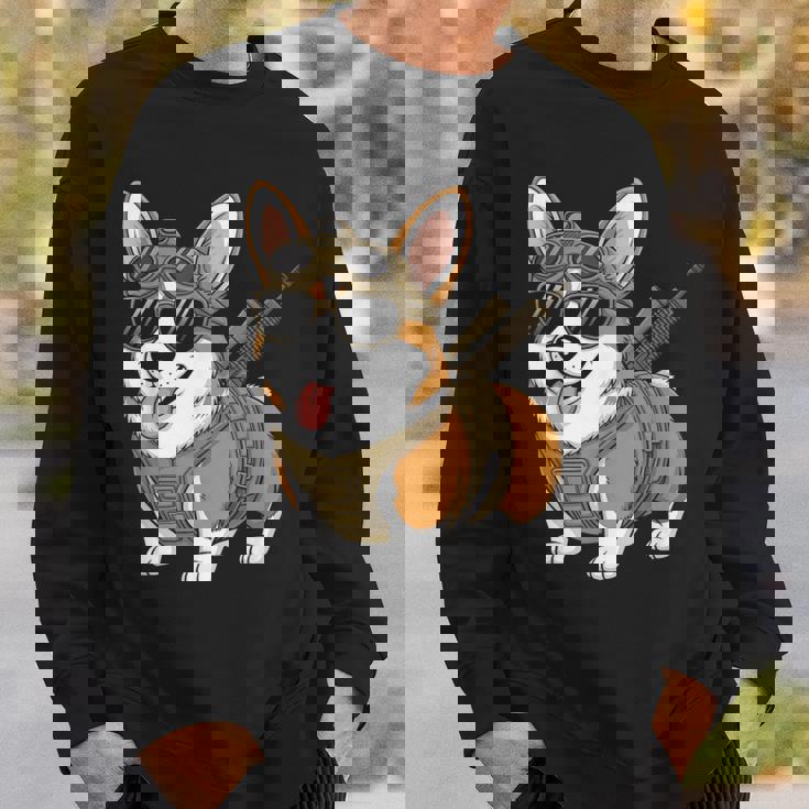 タクティカル コーギー 犬種 戦士 動物 しゃれ ミーム スウェットシャツ 彼への贈り物