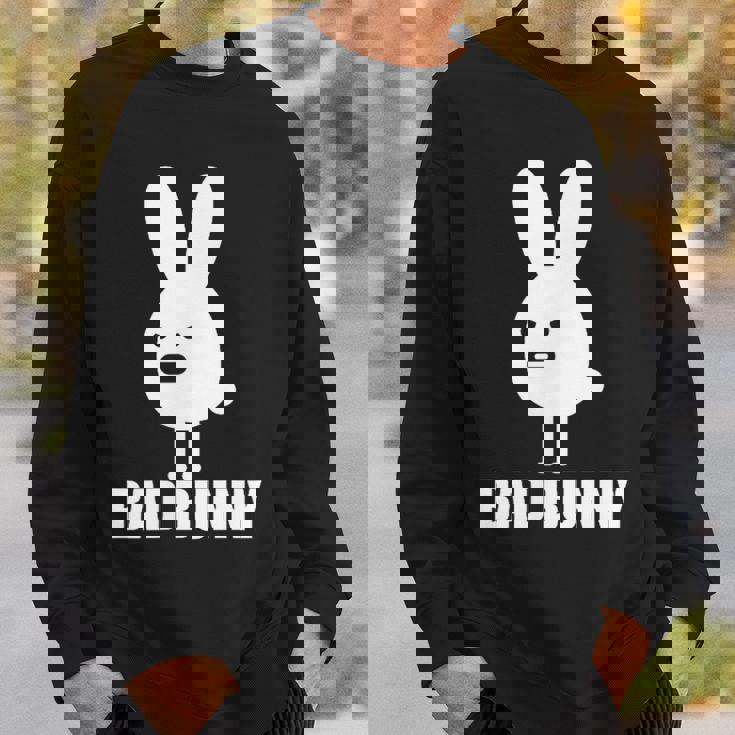 バッドバニー スウェットシャツ 彼への贈り物