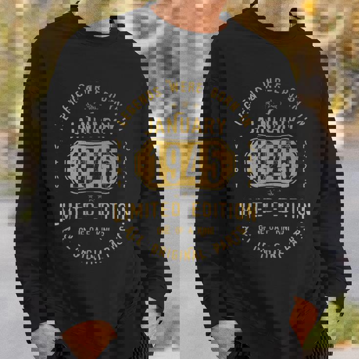 レジェンドは1945年一月生まれ 誕生日 スウェットシャツ 彼への贈り物