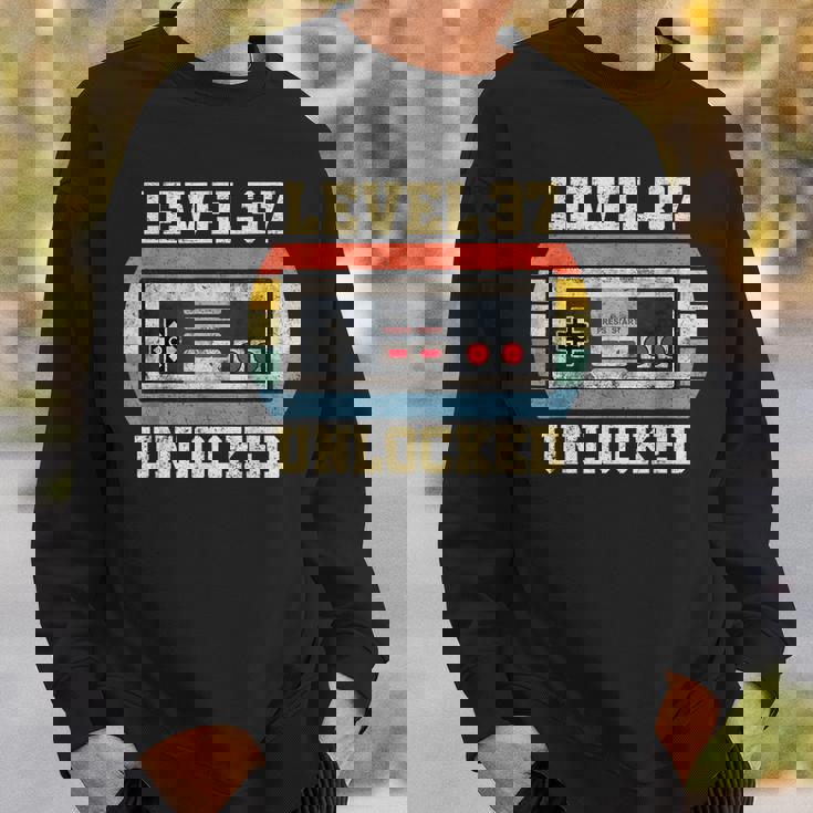 レベル 37 アンロック 37歳 ギフト 面白い ゲーマー 37歳の誕生日 スウェットシャツ 彼への贈り物