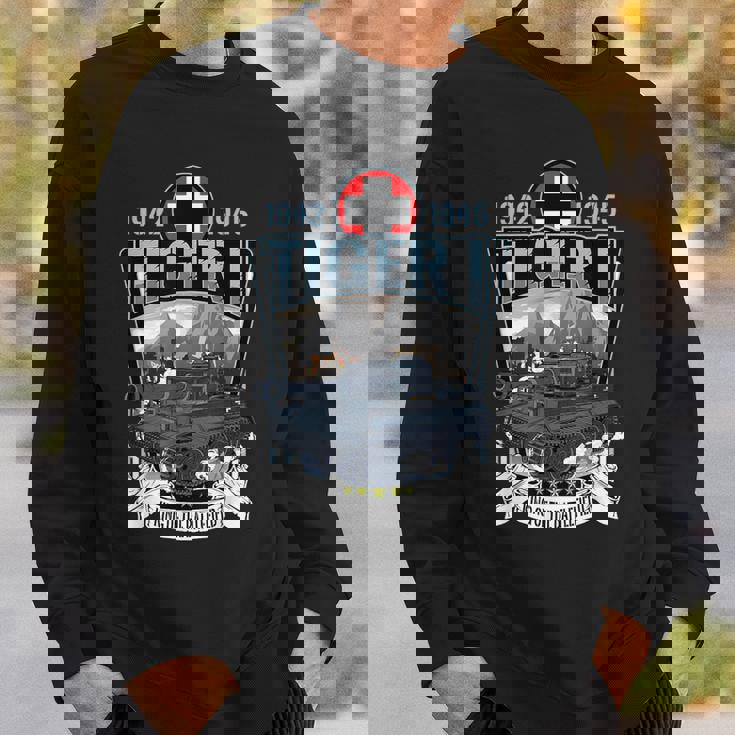 ヴィンテージ第二次世界大戦ドイツ戦車ティーガーi（1） スウェットシャツ 彼への贈り物