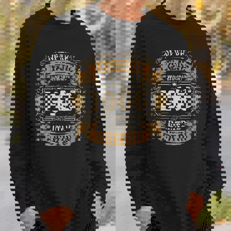 伝説は1966年にヴィンテージ60歳の誕生日に生まれました60歳 スウェットシャツ 彼への贈り物