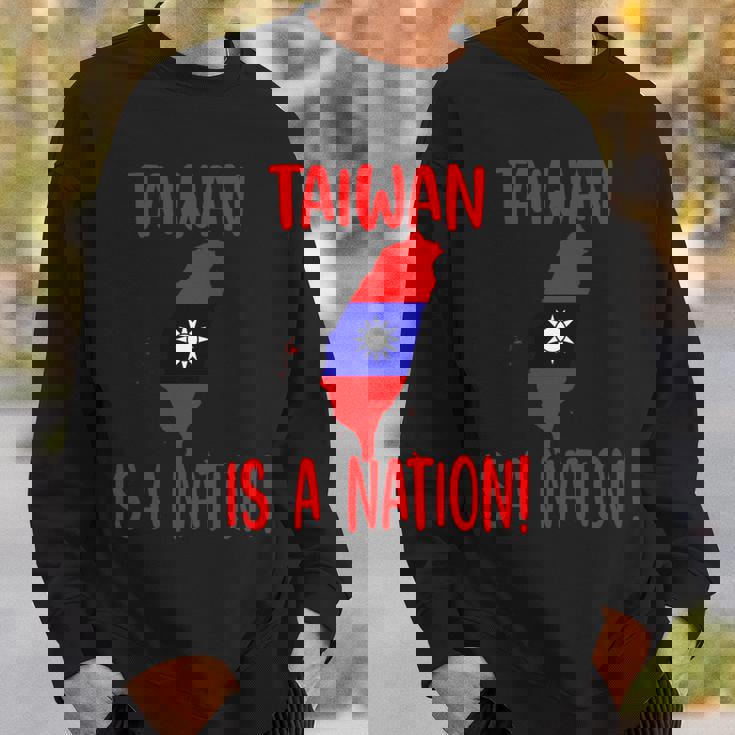 台湾は国です！ 中国を止めろ！ 長袖tシャツ スウェットシャツ 彼への贈り物