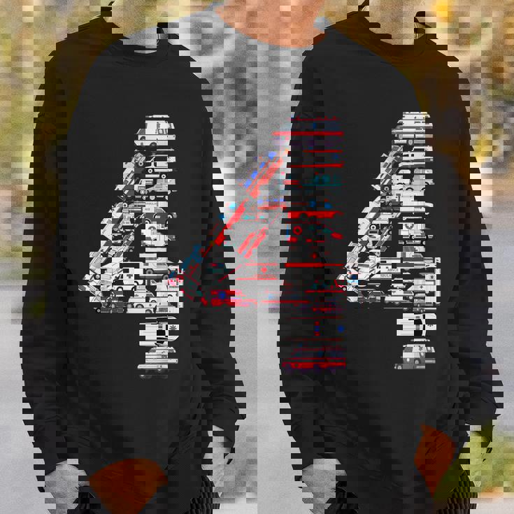 救急車 テーマ 4歳の誕生日 キッズ 男の子 4歳 スウェットシャツ 彼への贈り物