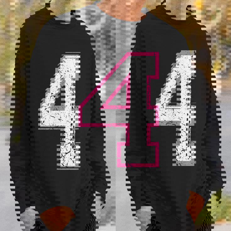 番号 4 ピンクのお気に入りの番号 スウェットシャツ 彼への贈り物