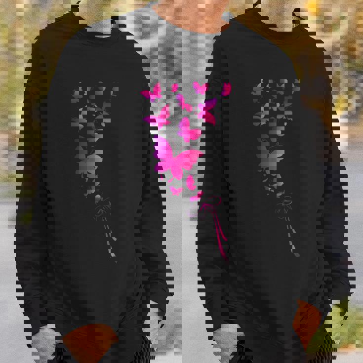 蝶の美しさをお楽しみください。グラフィッククールなデザイン。 スウェットシャツ 彼への贈り物