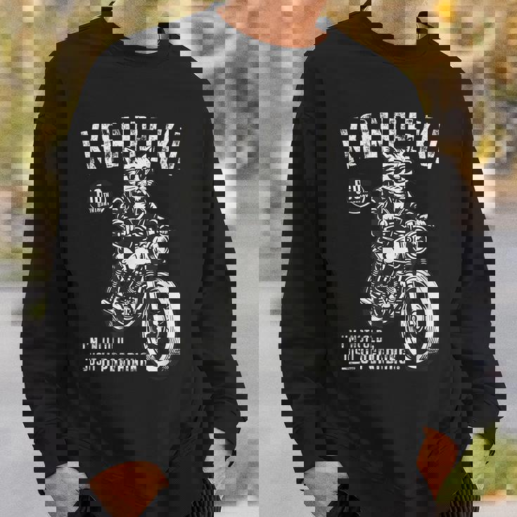 還暦祝い バイク好き 猫好き 父 男性 クラシックバイク 60歳 I'm Not Old Just Upgrading スウェットシャツ 彼への贈り物