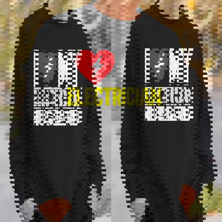 電気技師の夫が大好き スウェットシャツ 彼への贈り物