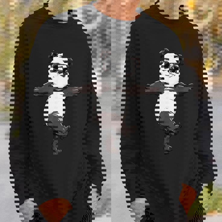 面白いパンダダンシングダンスポーズサングラス スウェットシャツ 彼への贈り物