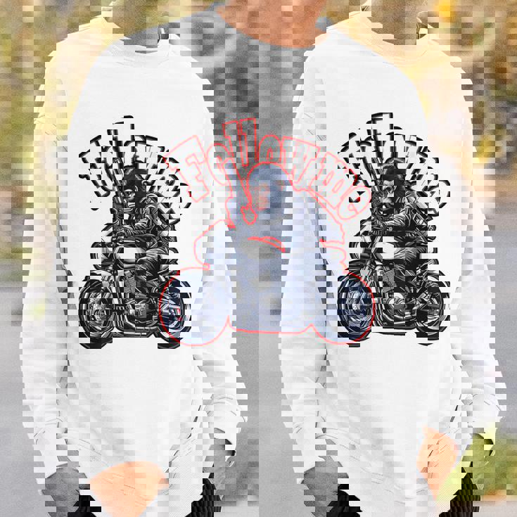 Followmeバイクに乗るゴリラのバックプリントデザイン スウェットシャツ 彼への贈り物