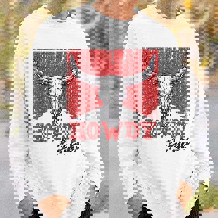 Howdy Putos Cool Retro Western Cowboy Vintage Sayings Sweatshirt Gifts for Him