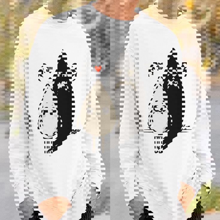 かわいい影モンスター コントラスト イラスト 長袖tシャツ スウェットシャツ 彼への贈り物