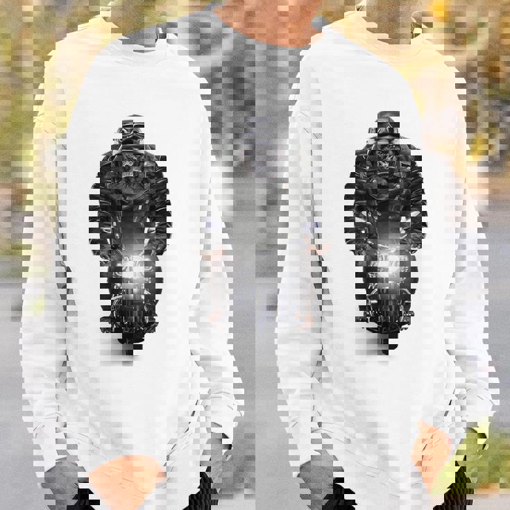 ゴリラ 動物 バイク ヘルメット スウェットシャツ 彼への贈り物